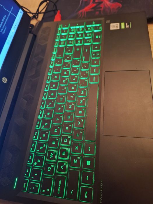 Продаю ноутбуk hp