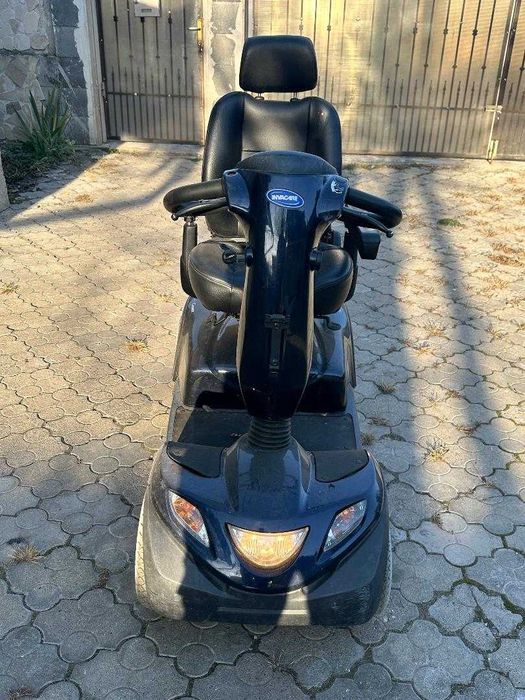 Vand carucior electric pentru persoane cu dizabilitati