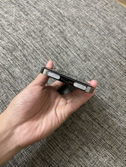 Iphone 12pro в хорошем состоянии