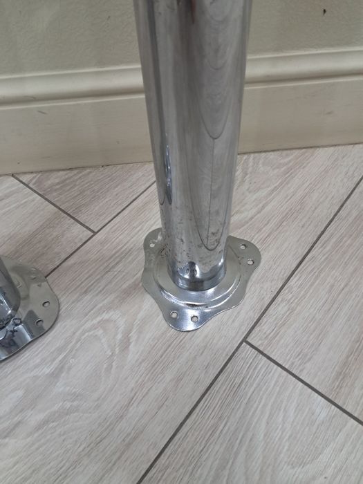 Ножки металлические для стола.