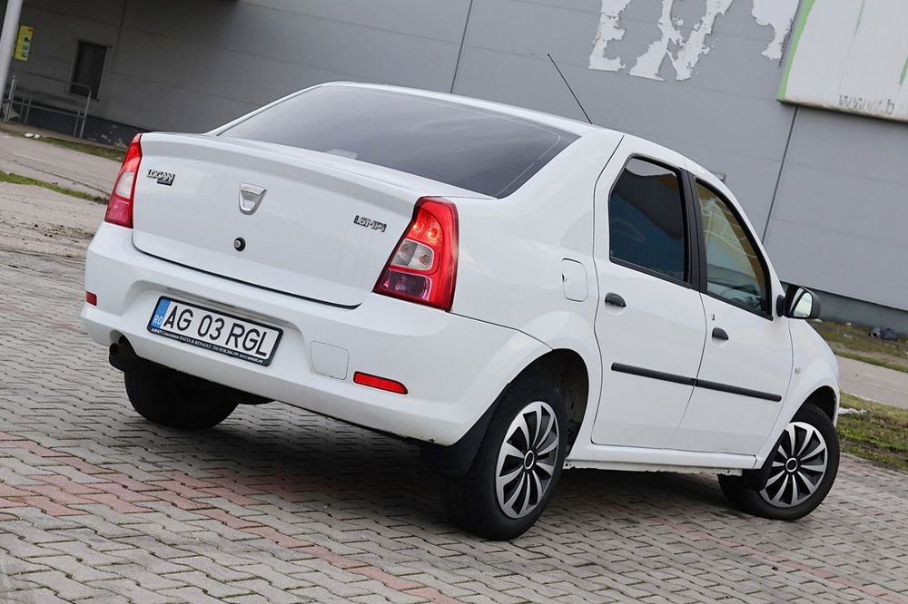 Dacia Logan berlina fab 2012 motor 1.6 MPI benzina Euro 5