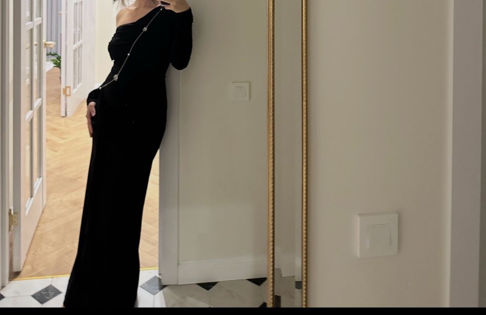 Платье вечернее черное в пол