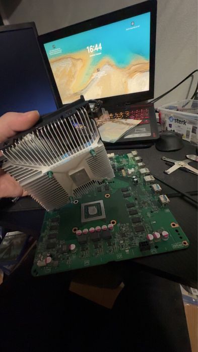 Servicii IT Laptop, Playstation, PC