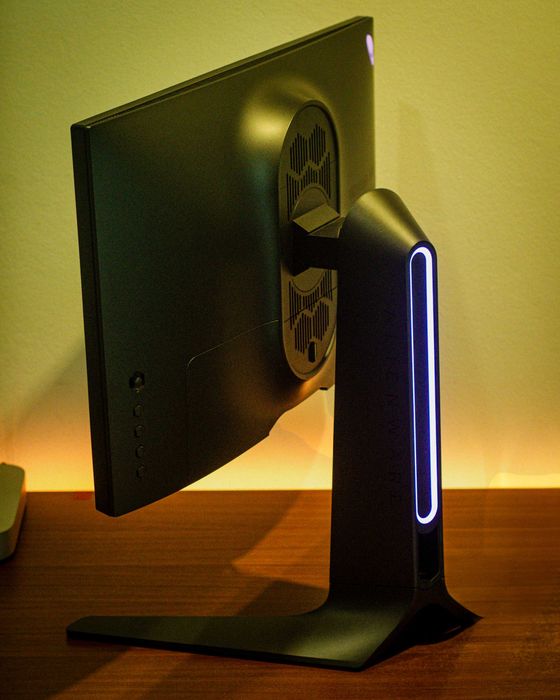 Monitor 240hz LED Alienware 24.5 inch / 1 ms CA NOU Sieu-Magherus • OLX.ro