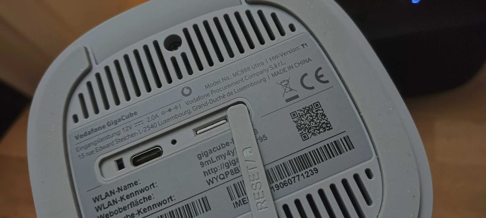 ZTE MC888 Ultra WiFi6 AX6000 5G рутер