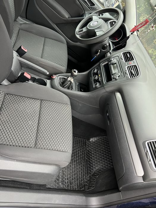 VOLKSWAGEN Golf 2010 — imagine 5