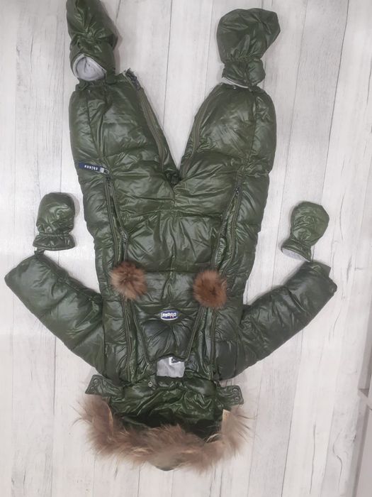 Продам детскую куртку