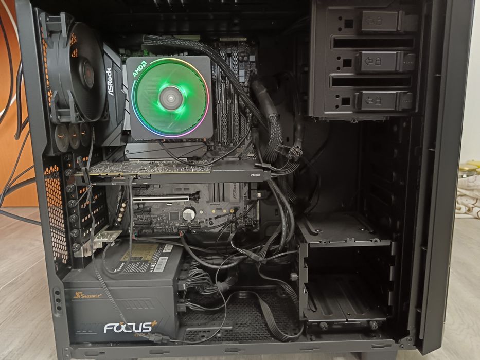 Sistem pc statie grafica Ryzen 7,32gb ram  quadro 8gb