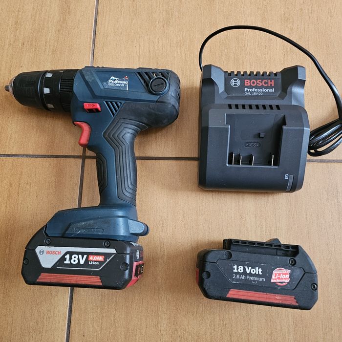 Masina gaurit insurubat cu percutie Bosch GSB 18V-21