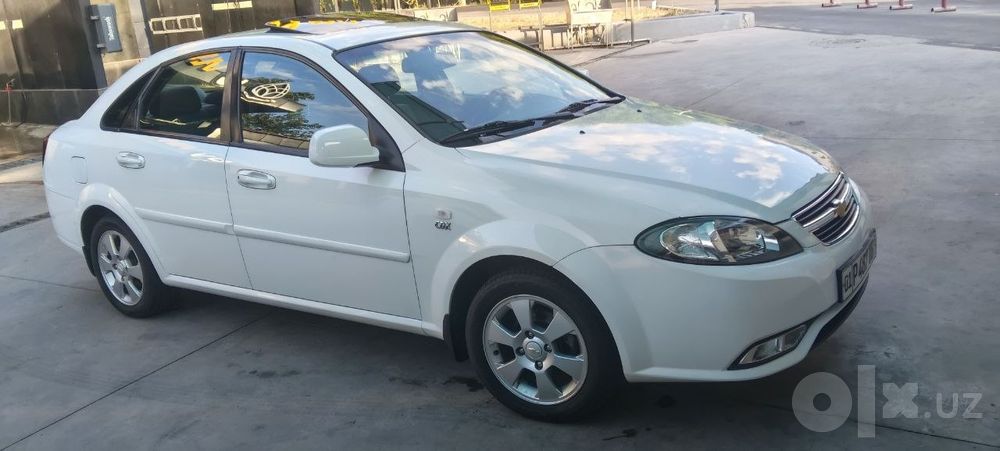 Gentra avtomat sotiladi