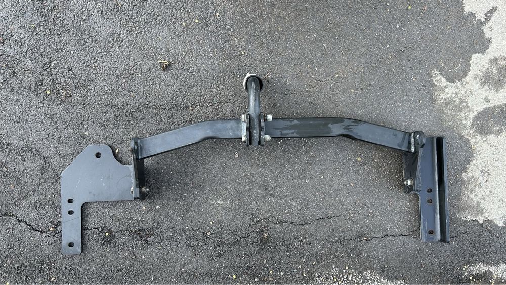 Фаркоп для крузака 200