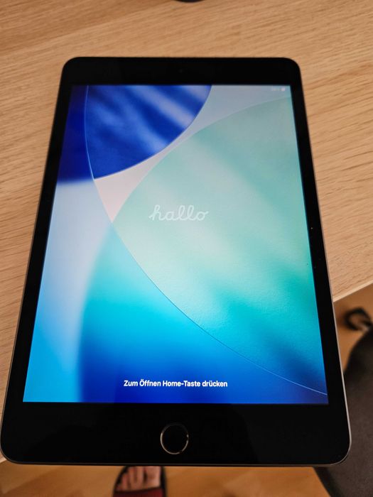 Apple iPad mini 5 64GB Wi-Fi