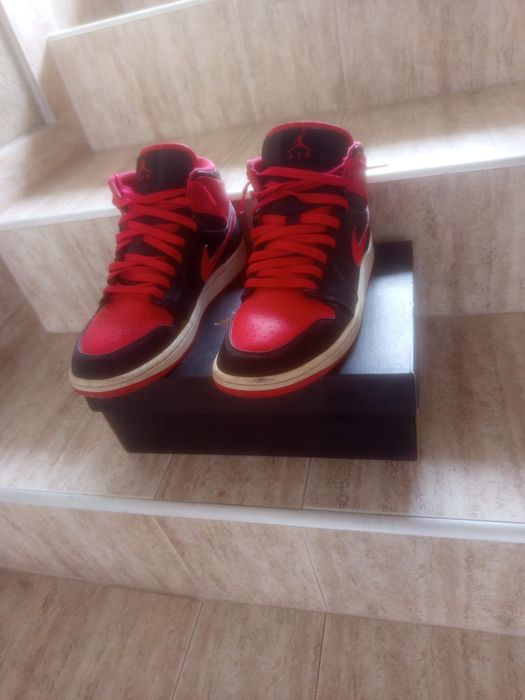 Jordan 1 alternate bred