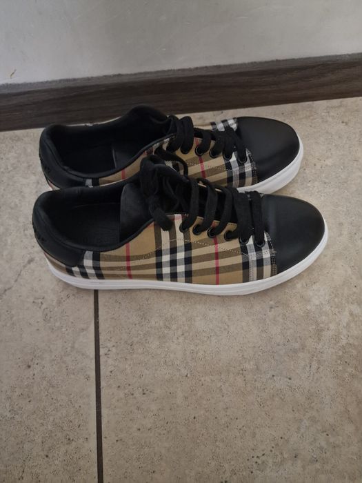 Обувки Burberry модел 2024г.