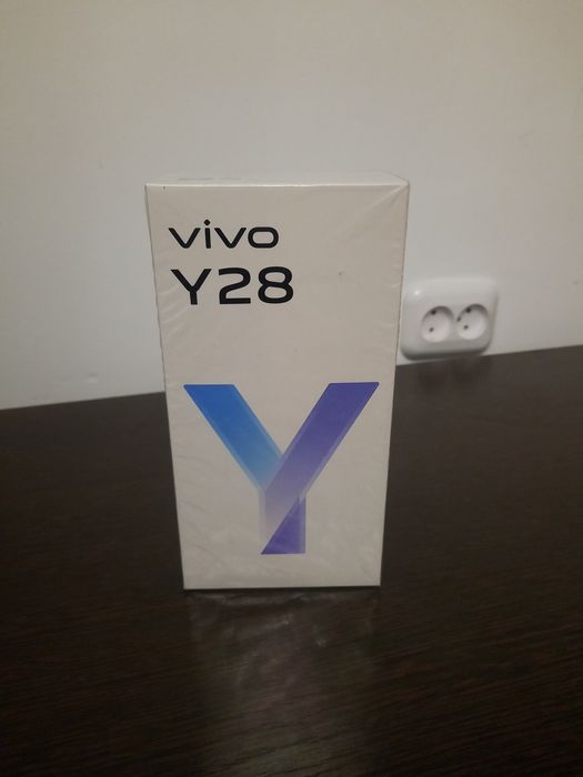 Телефон сотовый новый