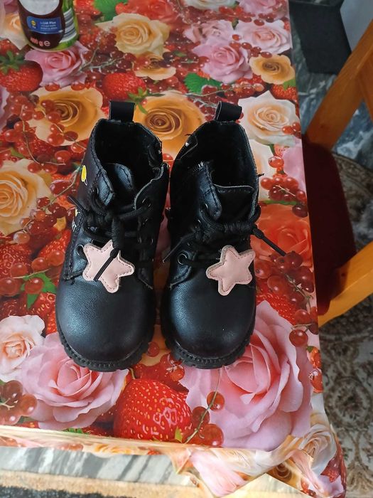 Bocanci și pantofi copii