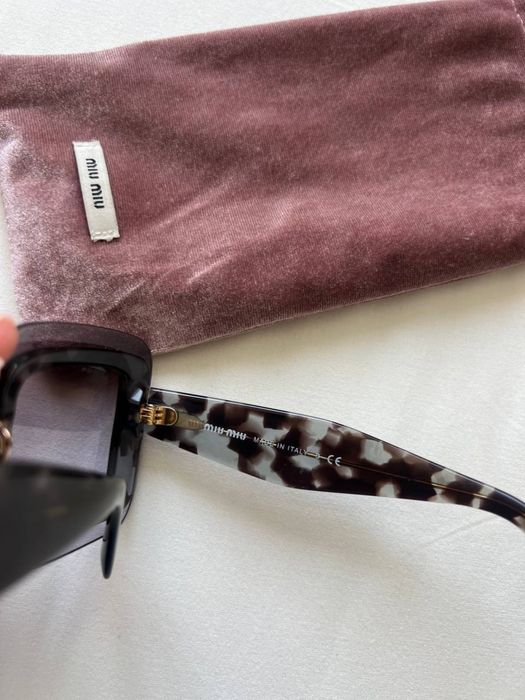 Солнцезащитные очки Miu Miu оригинал