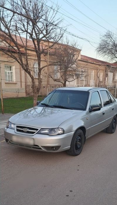 Nexia 2008.Donc 1,6.Metan gazi bor. Variantlari bor.