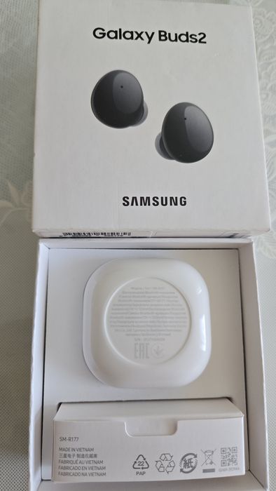 Продам Galaxy Buds 2