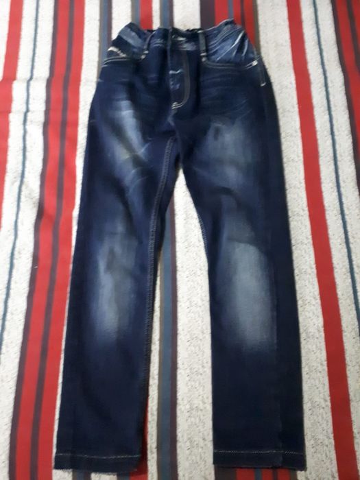 Джинсы подростковые