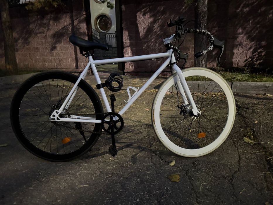 Шоссейный велосипед