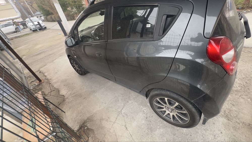 Продаю Chevrolet Spark 4 2018 года
