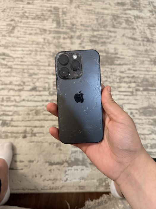 Iphone 14 pro черный цвет