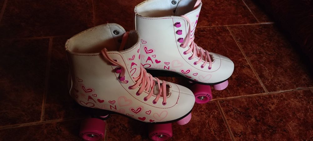 Кънки 35-38 номер