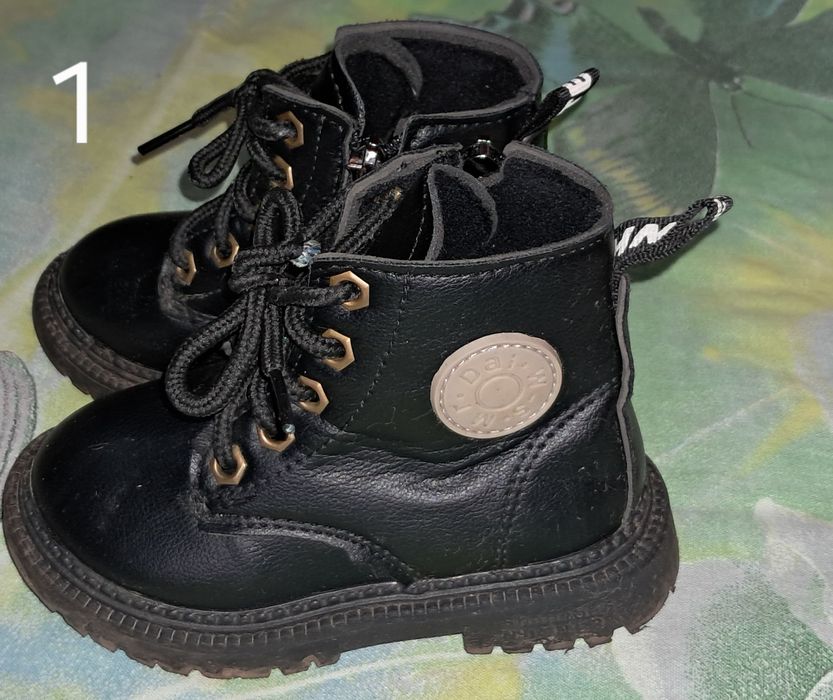 детская обувь на девочку