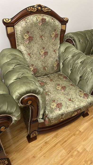 Диван тройка зеленого цвета