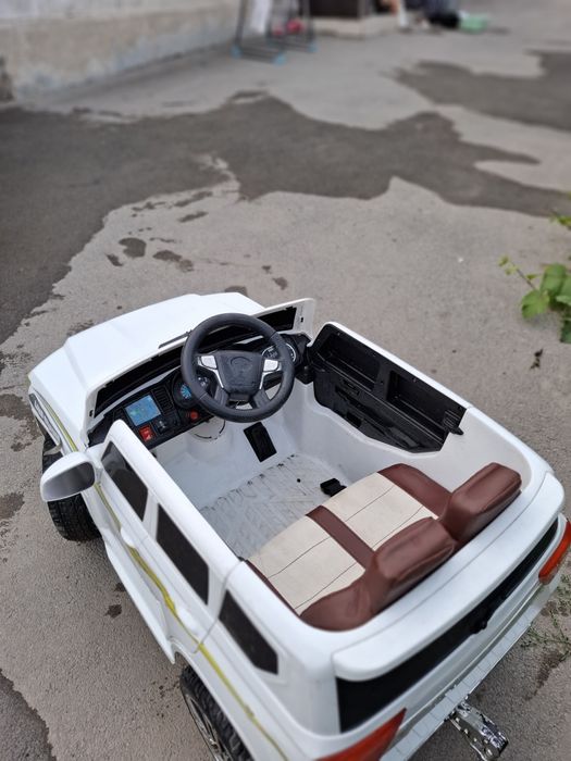 Детски автомабил