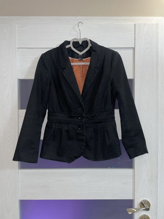 Дамско черно сако H&M