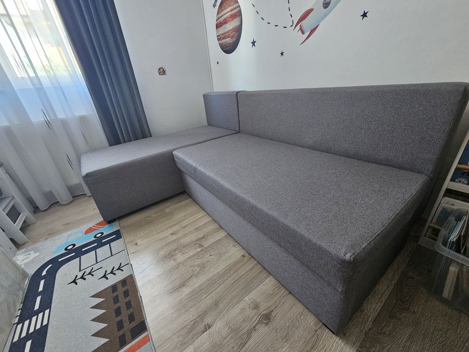 Colțar extensibil si reversibil  Modena Grey Jasmine Flower cu lada de depozitare