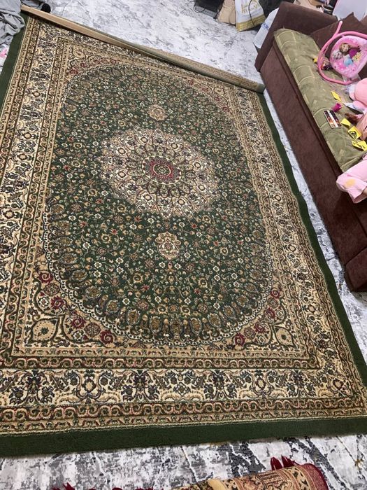 Ковер Ideal Plus в отлично состоянии