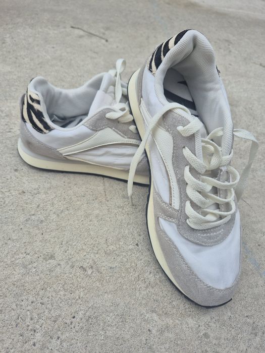 Haine si incaltaminte