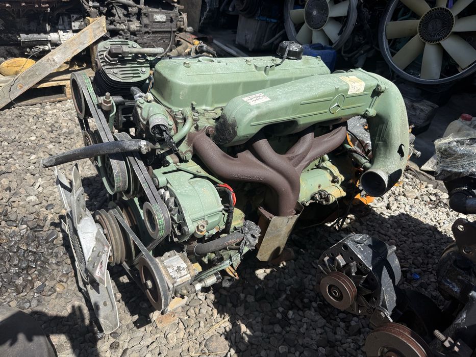 Автозапчасти Мерседес 814