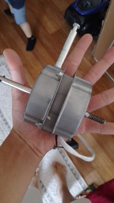 Моторчик маленький