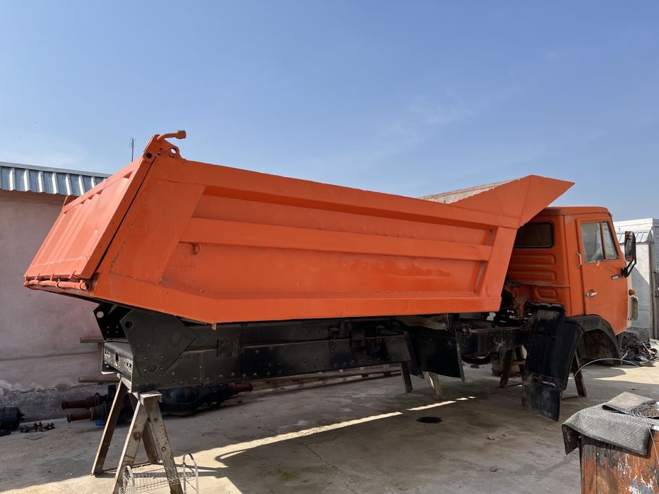 Kamaz samasval sotiladi