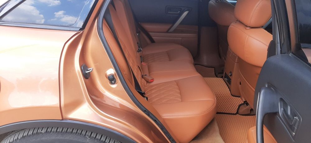 Продам Infinity FX45 4,5AT,2002г