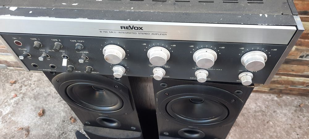Усилвател REVOX B750  Тонколони KEF Q30