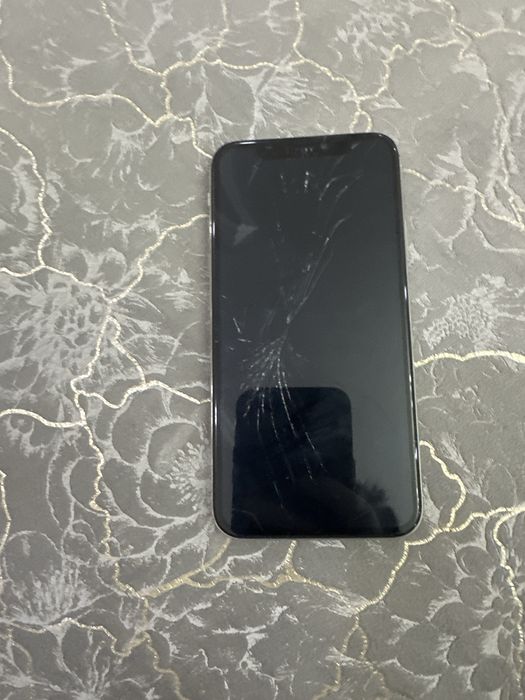 Iphone X продаю