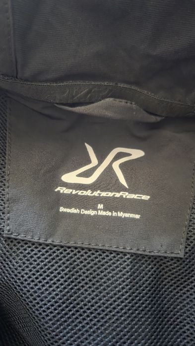 Revolution Race Aspect Wind Jacket