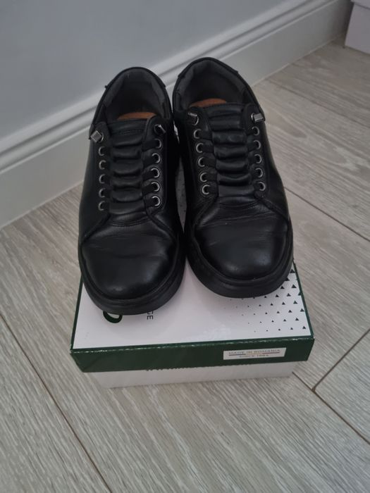 Pantofi băieți din piele marca Marelbo marime 36