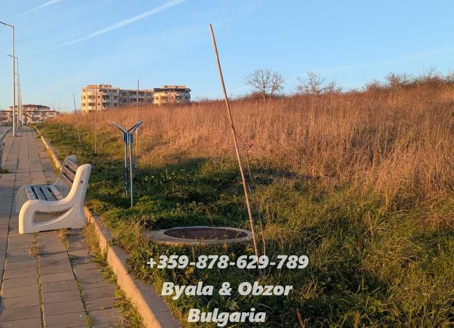 Продава се Парцел в Бяла - 3300 кв.м за 22 €/кв.м - Снимка #12