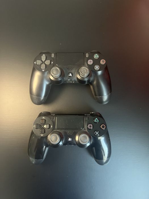 Sony PlayStation 4 Pro 1TB + 2 геймпада + Игры