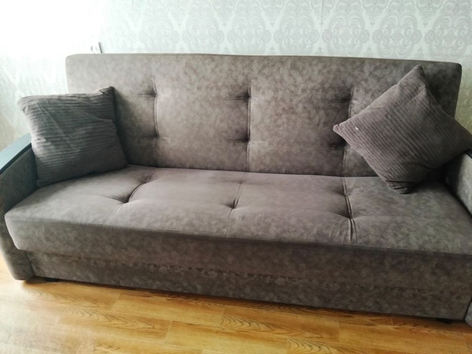 Продам диван б/у