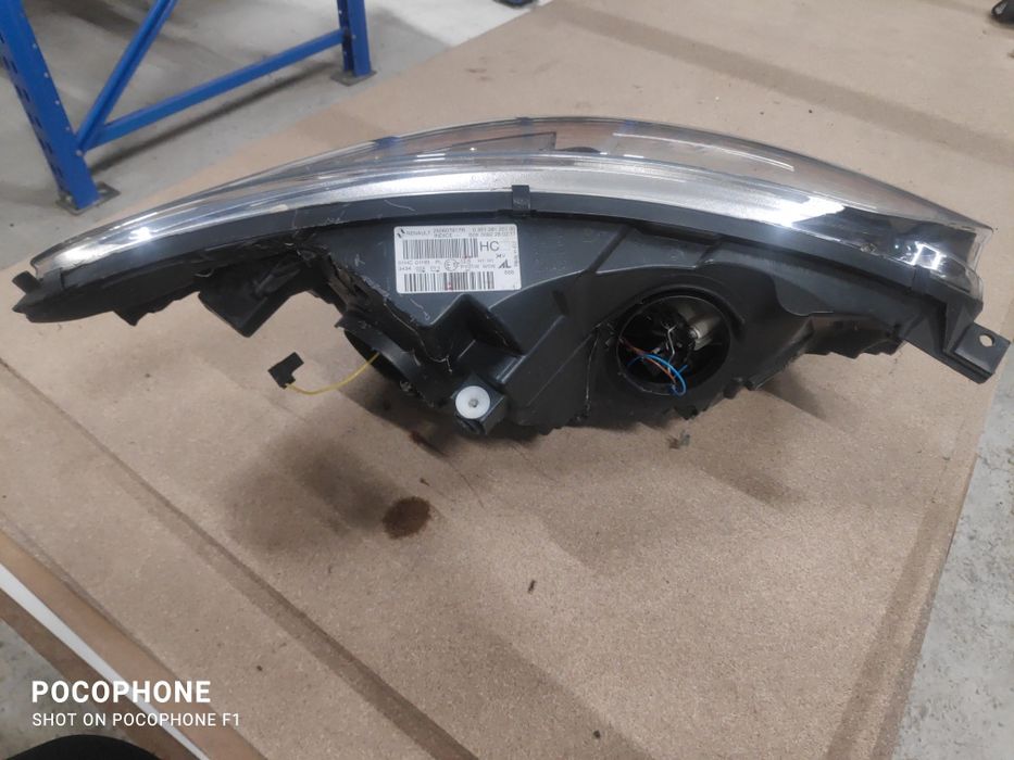 Ляв фар Рено Каптюр/Renault Captur 2013г.