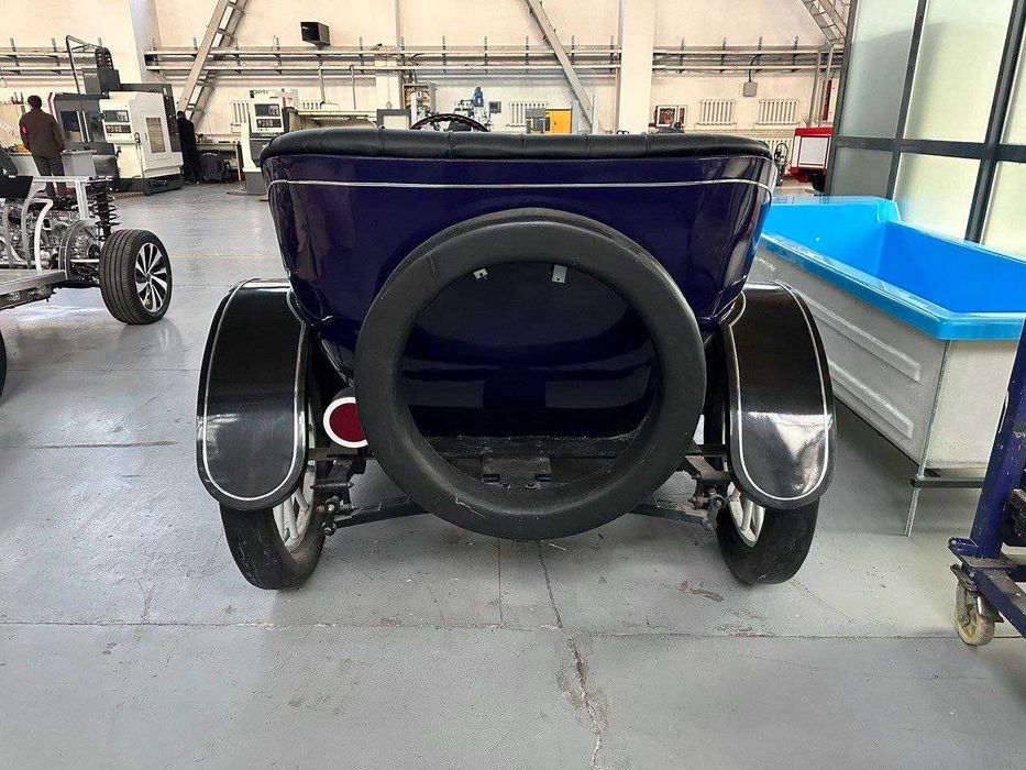 Макет автомобиля