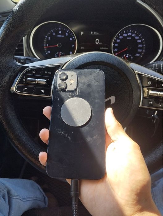 Iphone 12 64gb сатылады 50000 тг СРОЧНО