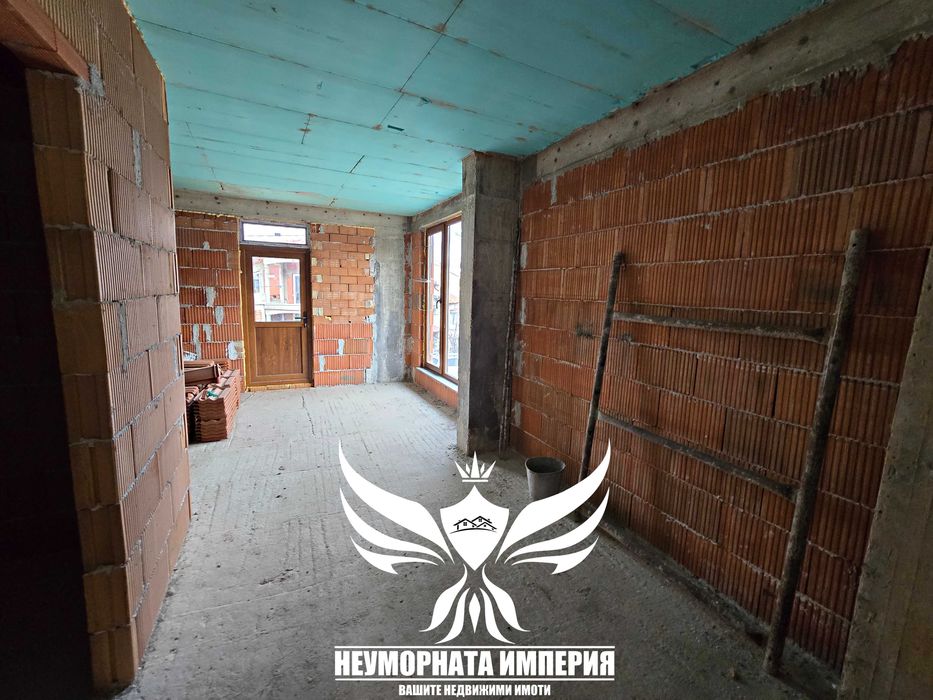 Нова къща 96РЗП и двор 283кв.м. с гараж в Асеновград кв.Долни Воден